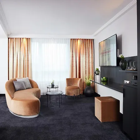 富尔达酒店及会议中心 酒店