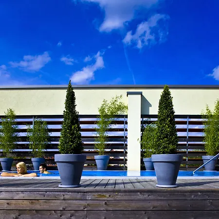 酒店 富尔达酒店及会议中心 4*