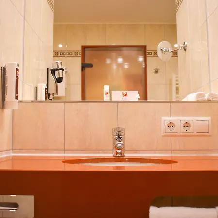 Hotel Esperanto Kongress- Und Kulturzentrum 4*