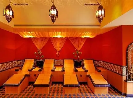 富尔达酒店及会议中心 4* 富尔达